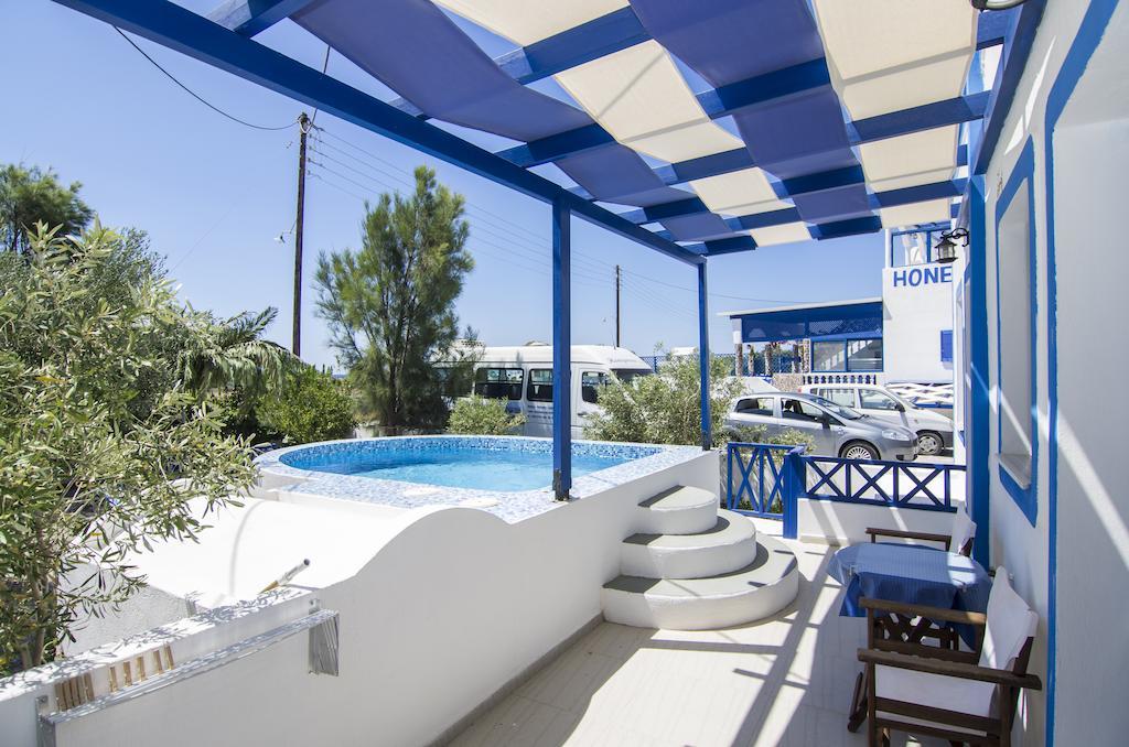Apartamento White & Blue Playa de Perivolos Habitación foto